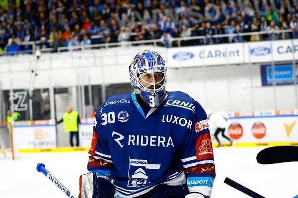 Je to začátek snu, udělám pro to maximum, říká Stezka po podpisu v NHL