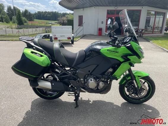Kawasaki Versys 1000 2016 serviska | Motorkáři.cz