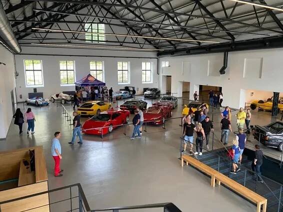 V Lučanech zahájí provoz automuzeum vytvořené z bývalé sklárny