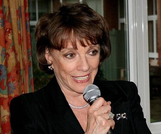 Esther Rantzen Biography - Facts, Childhood, Family Life & Achievements