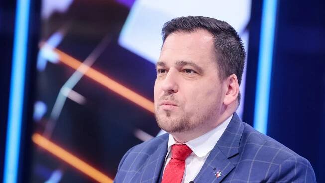 Partie Terezie Tománkové: místopředsedkyně Sněmovny Klára Dostálová (ANO), poslanci Jakub Michálek (Piráti) a Radovan Vích (SPD), europoslanec Tomáš Zdechovský (KDU-ČSL)