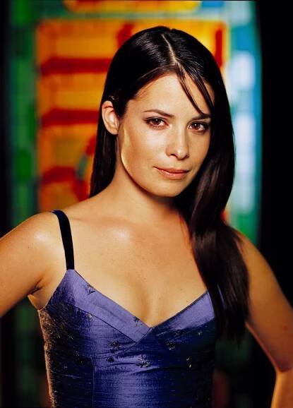 Foto k tématu Holly Marie Combs – stránka 8