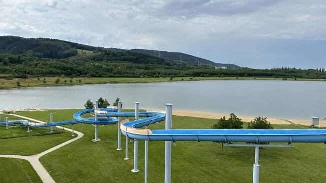 Jeden z nejdelších venkovních tobogánů u nás najdete v Sokolově | foto: Jana Strejčková,  Český rozhlas