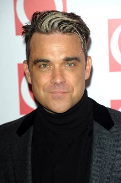 Přicházím o vlasy, prozradil Robbie Williams, který se vrátil ke krátkému účesu