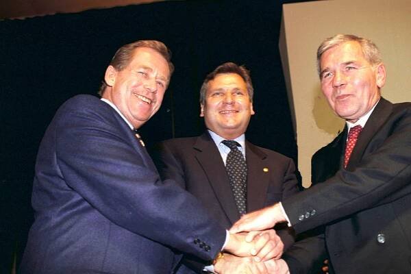 NATO - Declassified: Javier Solana, 1995 - 1999