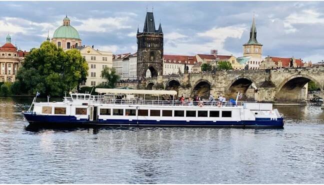 Booking | Prague Boats