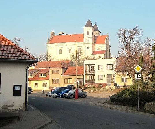 Soubor:Bojkovice, kostel.jpg