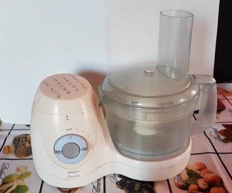 Starší mixér Philips Cucina - funkční