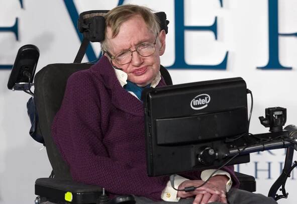 4 of Stephen Hawking's most inspirational quotes on success and happiness