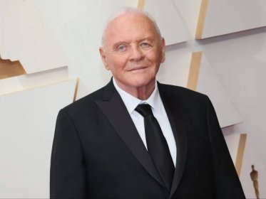Anthony Hopkins announces new career move away from film