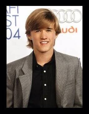 Foto k tématu Haley Joel Osment – stránka 12