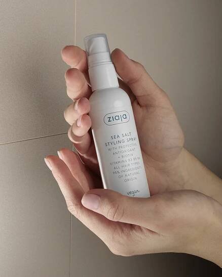 antioxidační péče o vlasy  stylingový sprej na vlasy 90ml