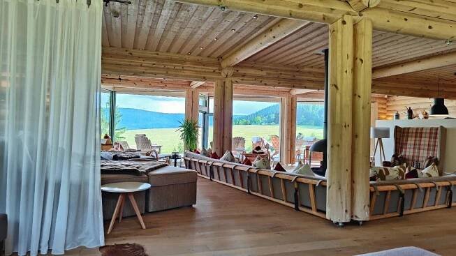 JENS WEISSFLOG APPARTEMENTHOTEL - Prices & Hotel Reviews (Kurort Oberwiesenthal, Germany)