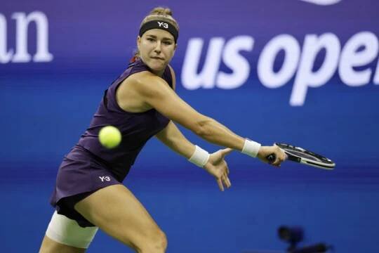 Muchová prohrála na US Open s Ósakaovou, Siniaková je ve finále čtyřhry
