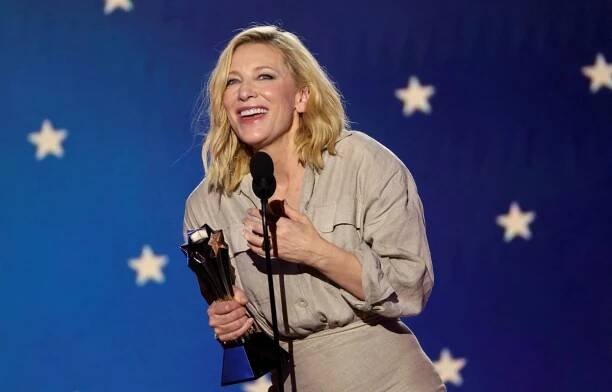 Přirozeně stárnoucí Cate Blanchettová: Na filmové premiéře jako drsňačka v kůži!