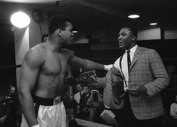 Zemřel legendární boxer Joe Frazier, který boxoval s Alim | Hospodářské noviny (HN.cz)