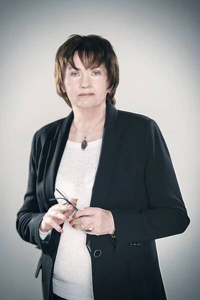 Zemřela exposlankyně za ANO Lorencová (†83). Od Zemana dostala metál, působila i v ČT