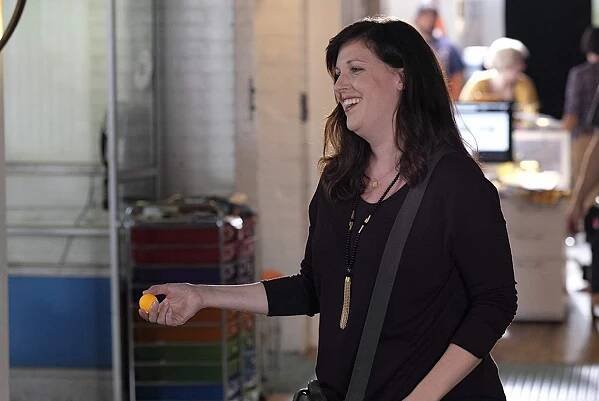 Downward Dog - Loyalty - Z filmu - Allison Tolman