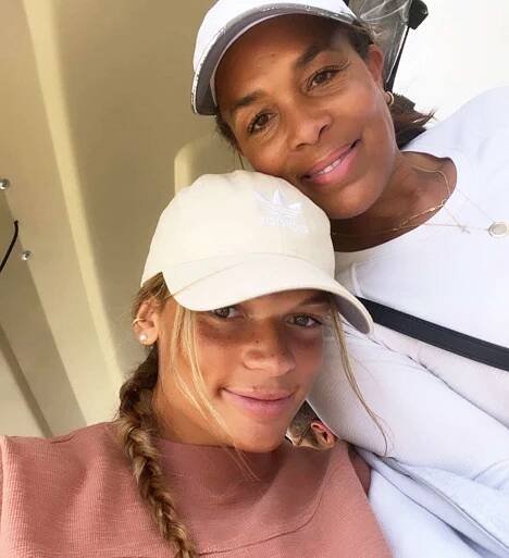Anna Hall with her mother