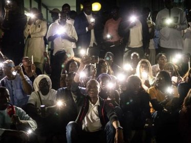 Senegal Election Delay Sparks Protest Bans, Internet Shutdowns