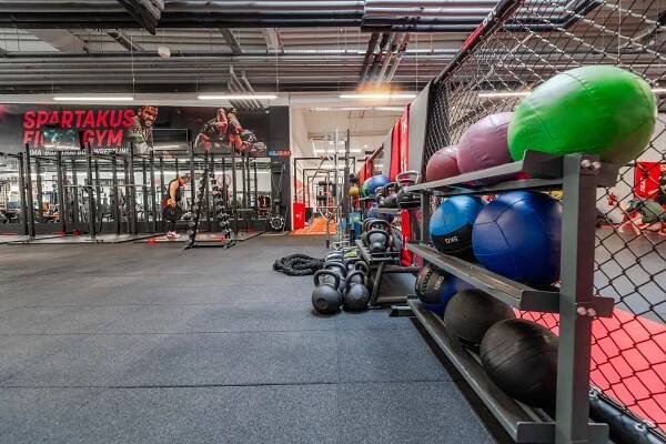 SFG_gym_full_Kiki_010