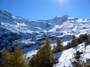 Discover the Tyrolean mountains on your winter holiday in Tux