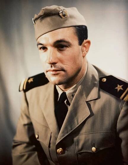 Gene Kelly: What made this gifted actor, singer & dancer so special (1940s-60s) 13