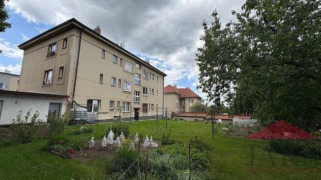 Klatovy - Plánická byt 3+1 (146 m2) v OV se zahrádkou (cca 52 m2) | Reality.iDNES.cz 