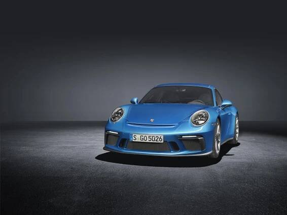 Porsche ve Frankfurtu představilo model 911 GT3 Touring - Zpětné zrcátko