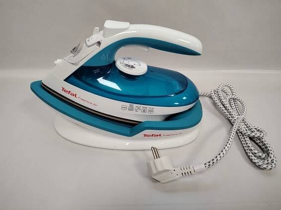 Žehlička TEFAL FV6520E0 Freemove Air 1299 Kč