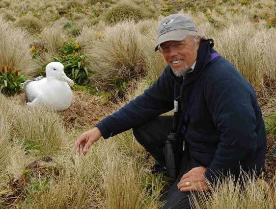 LYNX - Seabirder, author and artist Peter Harrison discusses