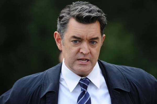 Agentura Jasno - Mrtvý medvěd přichází - Z filmu - Timothy Omundson