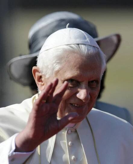 ONLINE přenos: Benedikt XVI. v Česku - PONDĚLÍ
