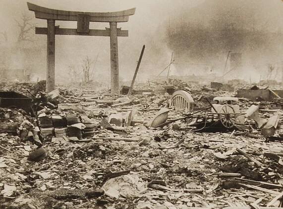 Continuing Historical Controversies - History and Social Justice