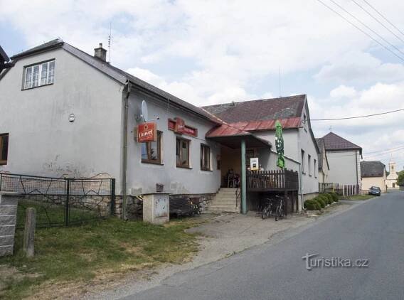 U Jestřába - Jestřebí - Cyklo bar - hospůdka | Turistika.cz