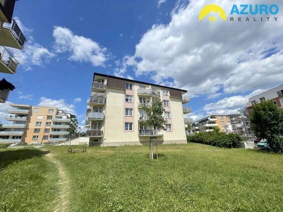 Pronájem bytu 1+kk Olomouc, ul. Topolová | Lenka Zapletalová - AZURO reality - Reality Přerov