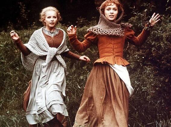 Sněženka a Růženka - Z filmu - Julie Jurištová, Katrin Martin