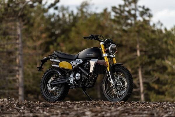 Motocykl Fantic Caballero 125 Scrambler - černá / 2023