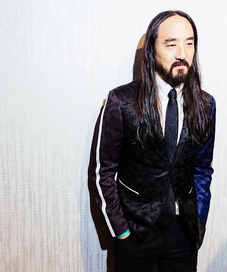 Steve Aoki Loads Up with Captain Price in New MW2 Trailer