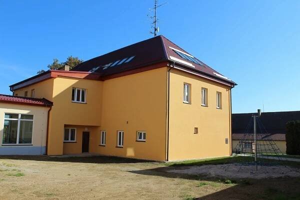 Škola - Školská zařízení - Obec Dražice