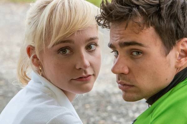 Vraždy v Midsomeru - Vražda v cíli - Z filmu - Olivia Vinall, Tom York