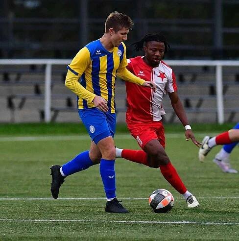 FC Slavia Karlovy Vary – FC Viktoria Mariánské Lázně 1:2 (1:0).