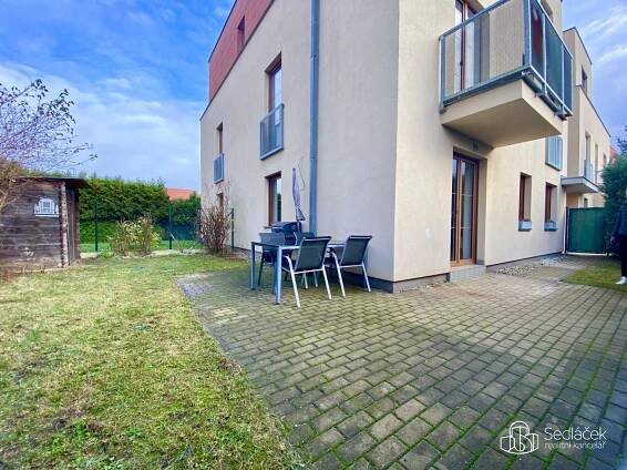 Pronájem bytu 3+kk 58m² s privátní zahradou 250m² | RK Sedláček