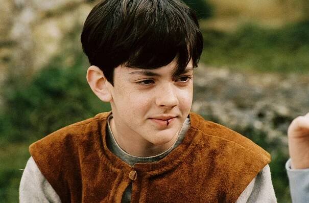 Letopisy Narnie: Lev, čarodějnice a skříň - Z filmu - Skandar Keynes