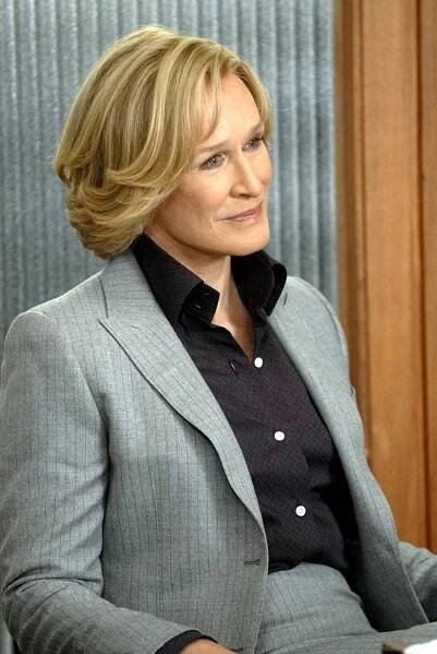 Patty Hewes - nebezpečná advokátka - Podívej se, co vyhrabal tentokrát - Z filmu - Glenn Close