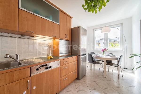 Pronájem bytu 3+kk 79 m², V Zeleném údolí, Praha, Praha