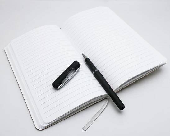 Notes linkovaný - A5 - kraft - chrpy