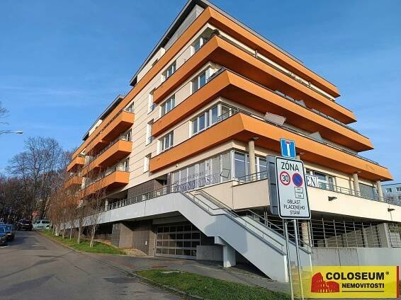 Pronájem Byt 2+kk, Brno - Černá Pole
