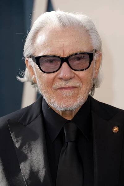 Harvey Keitel at the 2022 Vanity Fair Oscar Party.