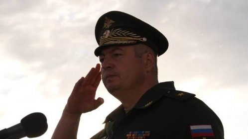 Неумелость солдат вынуждает офицеров идти на фронт. Почему русские генералы мрут как мухи?